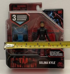 Spin Master DC The Batman – Selina Kyle – 4 Inch Action Figure -NEW SEALED