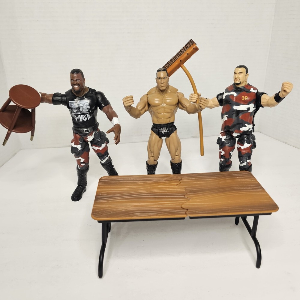 2001 Jakks A Cold Day in Dudleyville WWF Set Rock D-Von Buh Buh Ray Dudley Compl