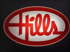 Retro Hills department store logo lightbox sign white/red