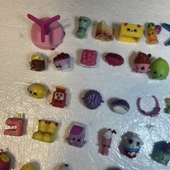 Mini Shopkins lot of 30 mini figures mixed series plus accessories