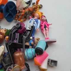 Massive Mixed Lot Of 90+ Toys Action Figures Toy Various Brands And Ages