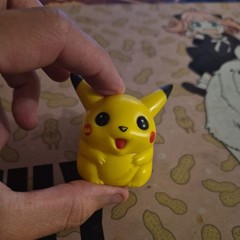 Pikachu Pokemon Mini Stapler Nintendo 1999 Collectible Toy Figure Vintage Retro