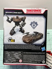 Hasbro Transformers War For Cybertron Sparkless Bot