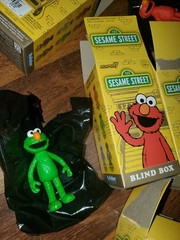 U Pick ELMO Super 7 ReAction Figure Sesame Street Wave 4 GOLD GLOW GREEN or RED