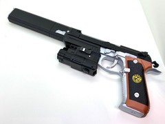 Resident Evil – Beretta 92F Samurai Edge / Wesker Moving Slide 1:1 Prop Cosplay