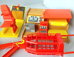 Mattel Big Jim Sky Commander Replacement Parts Crane Basket Table Ladder Vtg 12