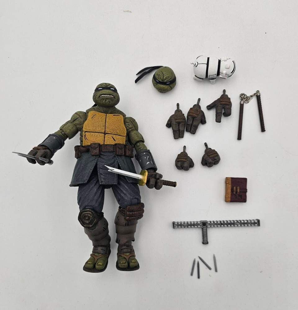 Teenage Mutant Ninja Turtles The Last Ronin Ultimate 7″ figure (Unarmored)