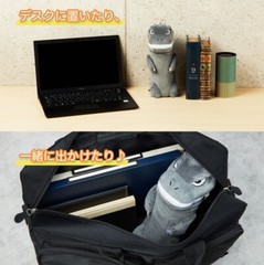 Godzilla plastic bottle holder ( for 500~600ml ) Plush Doll (W110×H270×D130mm)