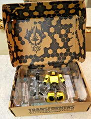 Transformers Hubcap War For Cybertrons Trilogy – New Open Box!