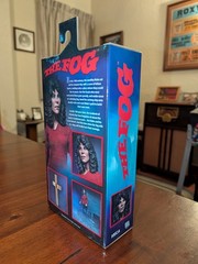 🔥NECA The Fog 8″ Stevie Wayne Figure, Enamel pin set, & 45 vinyl – BRAND NEW!