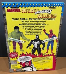 THE INCREDIBLE HULK SUPERSIZED SUPER HEROES 15″ Toy Biz 1991 NEW IN BOX