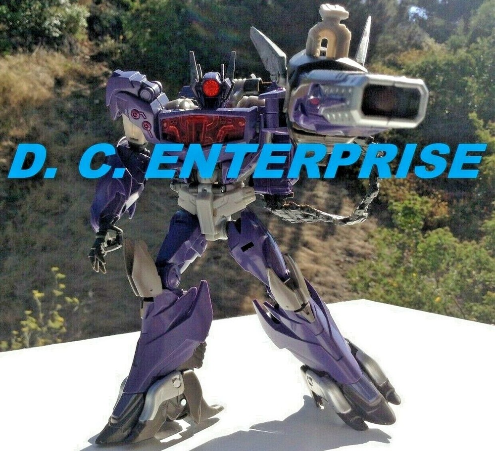 TRANSFORMERS PRIME BEAST HUNTERS SHOCKWAVE VOYAGER CLASS NEW IN BOX VIETNAM 2012