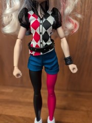 DC Comics Super Hero Girls HARLEY QUINN 12″ Doll Mattel