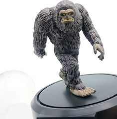 Cryptid Series Big Foot 1967 Sasquatch Dome Diorama Mini Figure Display PVC