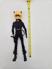 Bandai Miraculous Tales Of Ladybug Cat Noir 11″ Figure Doll 2016 Toy