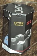 UFC Octagon Fighters: JON JONES 4″ Action Figure w/2 Accessories! #UFC6010A