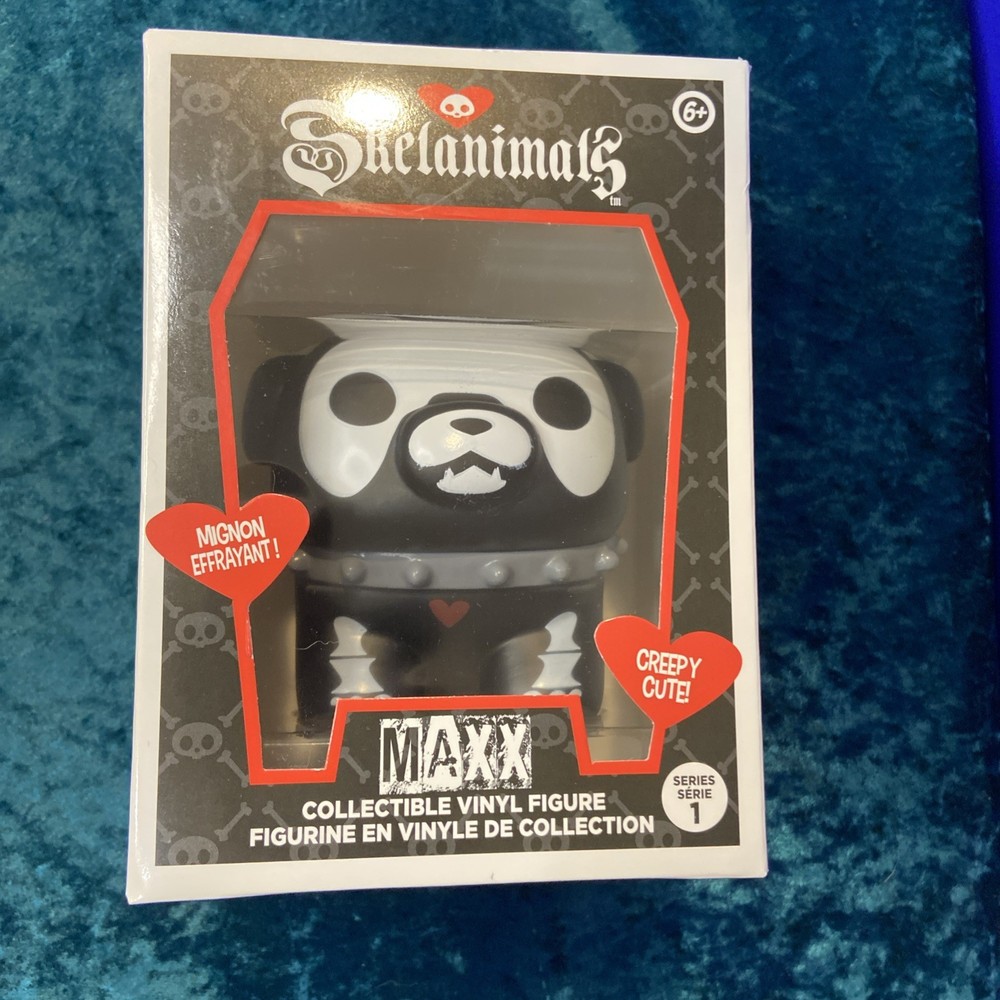 Skelanimals Maxx Bulldog White Vinyl Figure NEW Rare Misprint Hasbro