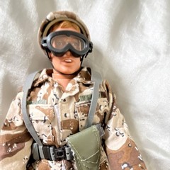 Military Soldier Action Figure Desert Camo Uniform w/ Clothes Helmet Belt Pouch