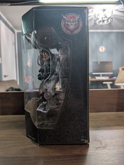 American McGee’s Alice – Card Guards Figure New In Box –