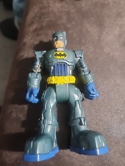 Fisher Price DC Super Friends Hero World Voice Comm Batman (T12)