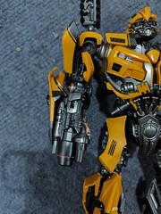 IN STOCK Cyber Era CE-04 Bumble Bee Oversized Version Action Figure Model Toy