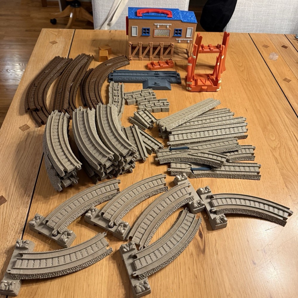 Thomas Tank 50 Piece Beige Brown Gray Trackmaster Train Tracks Lot Replacement +