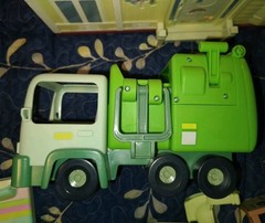 Huge Disney Bluey Playset Lot. 21 Figures, Houses, Vehicles & Accessories
