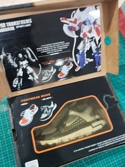 Bootleg Megatron Optimus Prime Transforming Black Basketball Sneaker Shoes Box