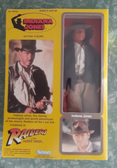 INDIANA JONES RAIDER OF THE LOST ARK 12″ Indy Kenner 1981 mint in repro box