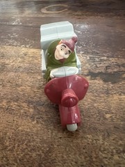 RARE 1996 Fagin 3.5″ McDonald’s EUROPE Action Figure Disney Oliver & Company