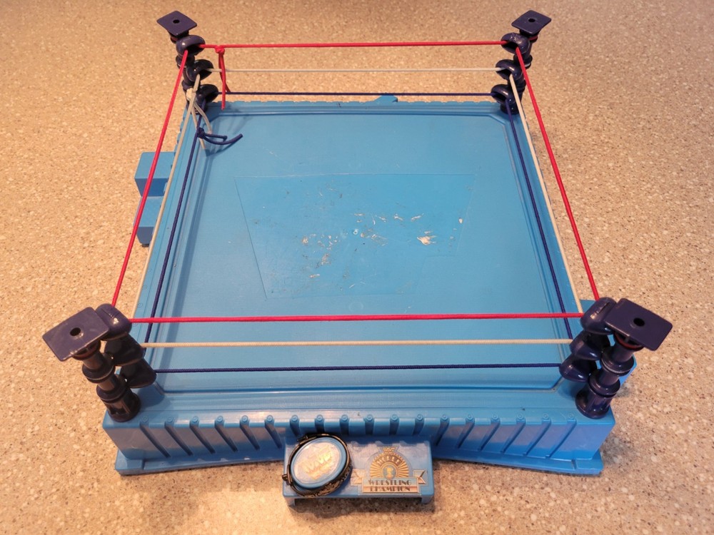 WWF Hasbro Wrestling Ring Vintage WWE Toys Original 1989 – Includes Belt!
