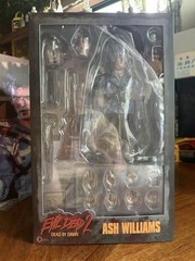 Asmus Toys Evil Dead 2 Ash Williams 1:6 Action Figure