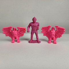Lot of 8 Kamen Rider & Ultraman Rubber Eraser Japanese Keshi Mini Figures