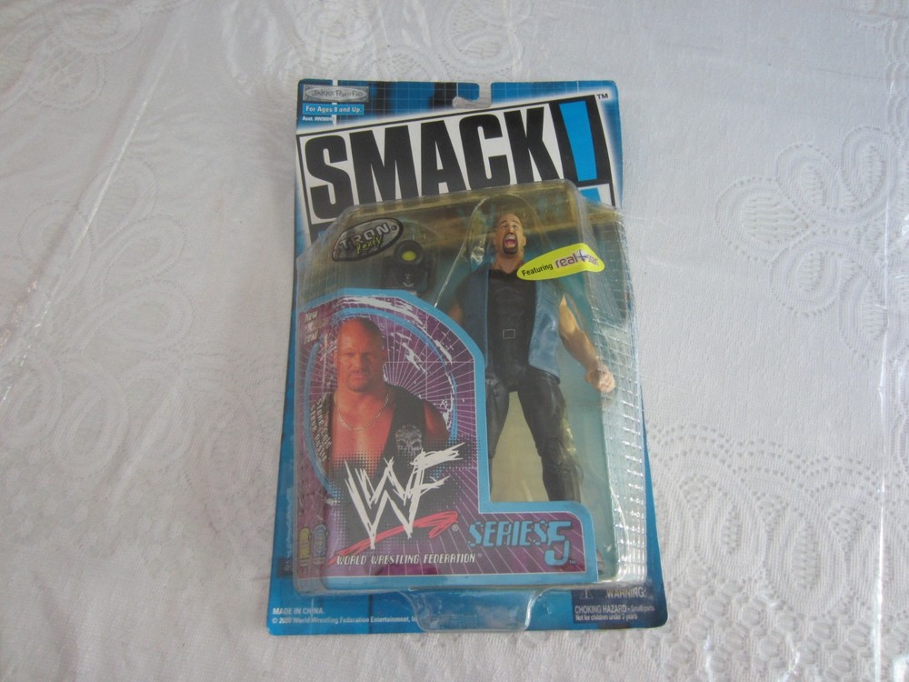 2000 JAKKS Pacific WWF Smack Down Series 5: Stone Cold Steve Austin NIP