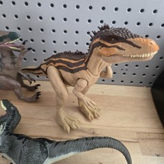Jurassic World Dinosaurs LOT OF 15 TOTAL DINOS 3 FIGURES See photos