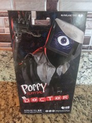McFarlane Toys Poppy Playtime The Doctor 7” Action Figure *FREE SHIPPING*