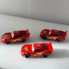 Disney Pixar Cars Die Cast & Plastic Vehicles Dinoco Lightening McQueen Cruz Lot
