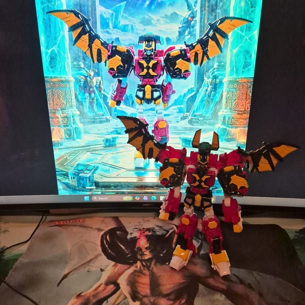 ​Hello Carbot King Guyz X Transforming Robot Action Figure Sonokong Loose