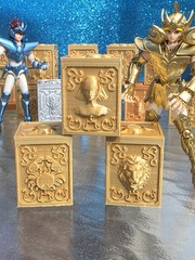 SAINT SEIYA 12 PANDORA BOX