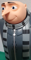 Despicable Me 2 Gru The Talking Genius Working 11″ Action Figure + Minion