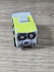 Disney Pixar Cars 3 Thunder Hollow Crazy Arvy Deluxe Diecast Mini 1.5 Inch -2016