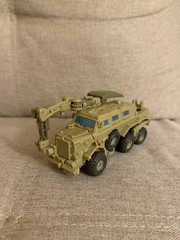 Transformers Bonecrusher Deluxe Figure 2007 Complete
