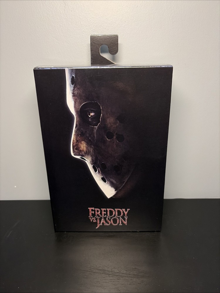 Freddy vs Jason – Ultimate Jason Voorhees Neca Figure