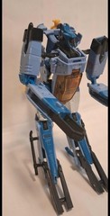 Whirl Transformers Generations Voyager Complete 2014