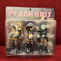POPMART Peach Riot Witchy Punk Figures Vinyl Toy Gigi Poppy Frankie Witch Style