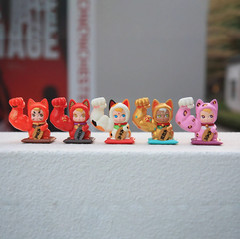 💡PAWS NOVA x SamSam Fortune Cat Dalizhaocai One Random Blind Box