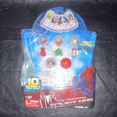 Squinkies The Amazing Spider-Man MovieSet 10 Squinkies Tiny Toys Containers 2012