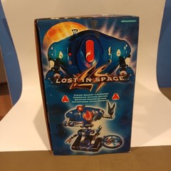 Vintage 1997 Trendmasters Lost in Space Motorized Remote Controlled Robot
