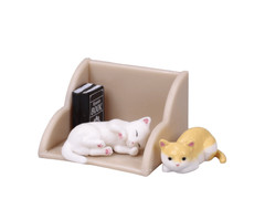 Book Shelf Cat Mini Mystery Japanese Blind Box Gacha 1 Random Capsule Figure