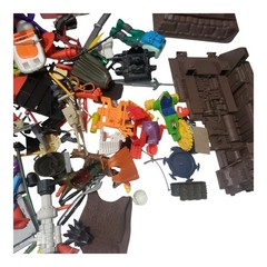 HUGE LOT Vtg G. I. JOE WEAPONS AND ACCESSORIES and other figures accessories